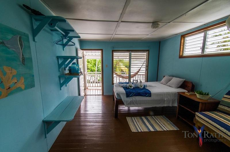 Pelican Beach Resort South Water Caye Дангрига Екстер'єр фото